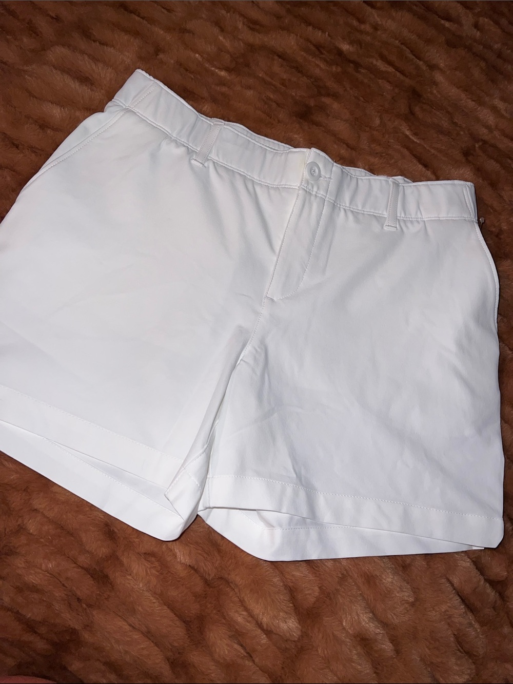 Under Armour White Women's Athletic Stretch Shorts